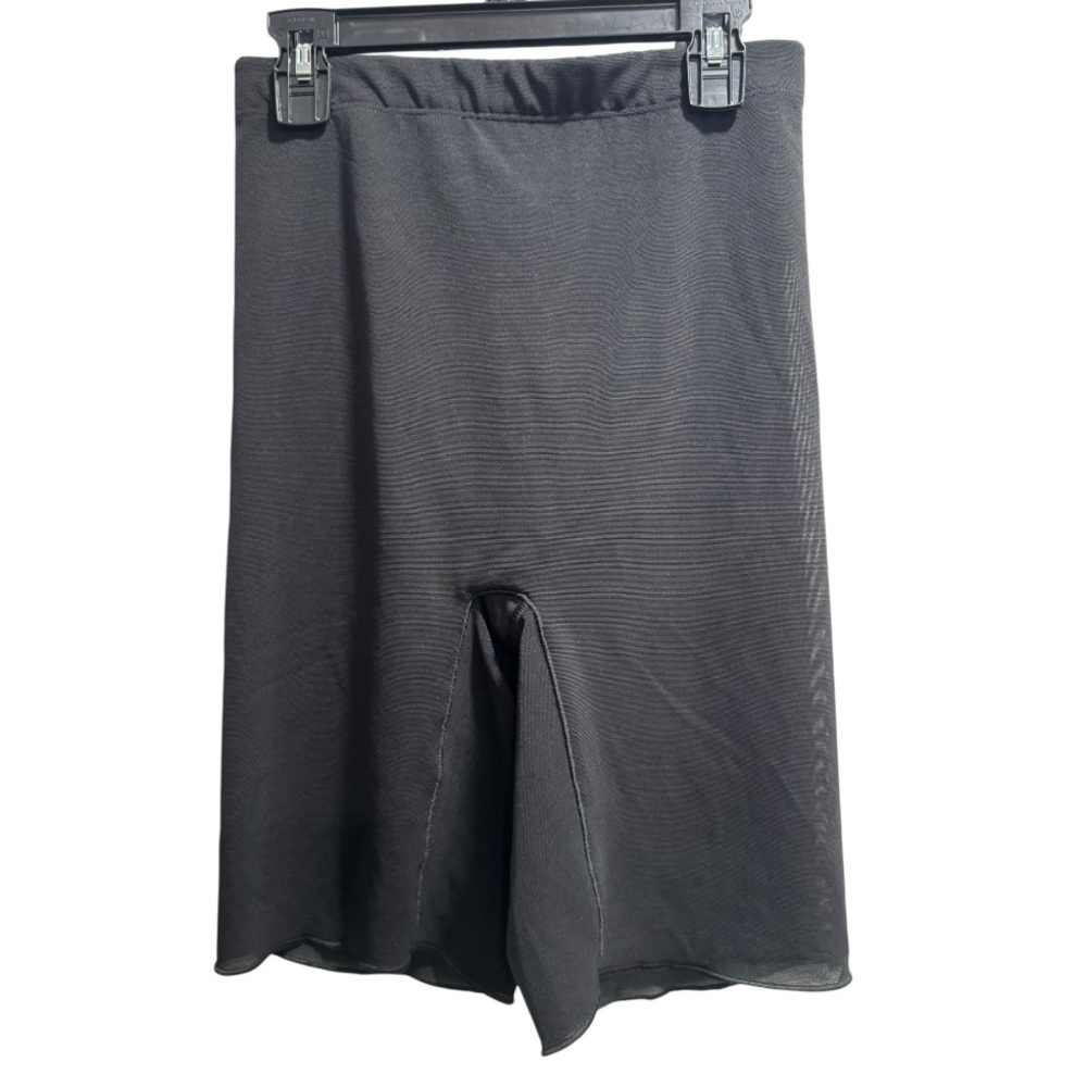 Yitty Mesh Me Smoothing High Waist Shirt, size Medium. NWT‎